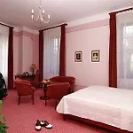 Golf Konopiste Hotel Benesov (Central Bohemian)