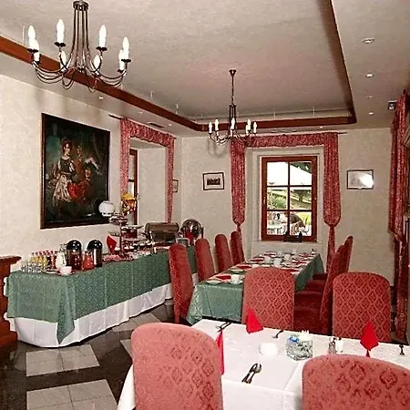 Golf Konopiste Hotel Benesov (Central Bohemian)