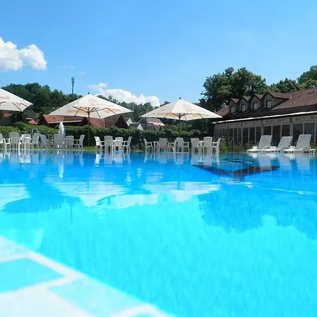 Golf Konopiste Hotel 4*