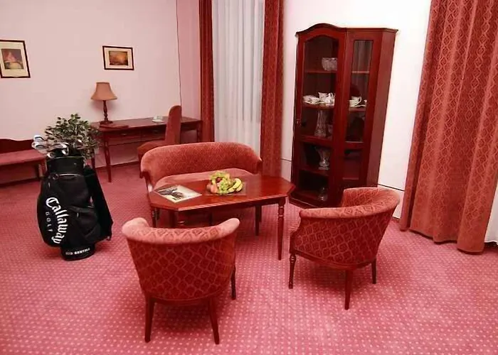 Hotel Golf Konopiste 4*