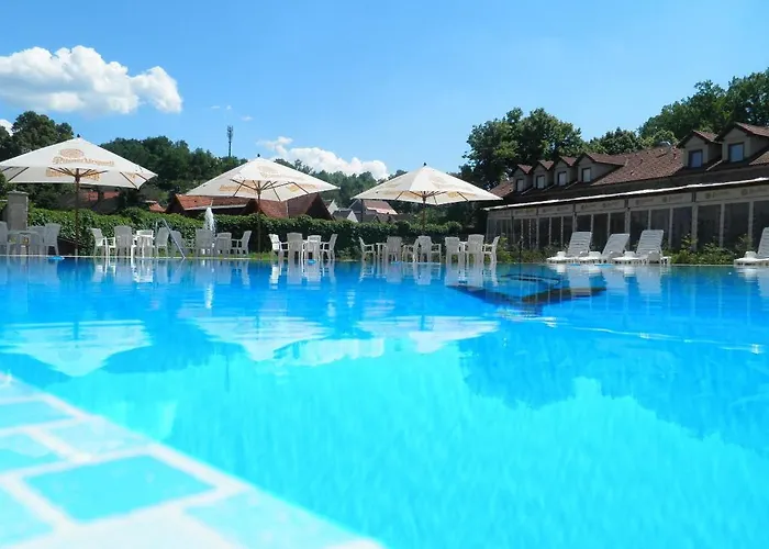 Golf Konopiste Hotel 4*